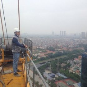<b>TIẾN TỚI</b> / KỸ SƯ XÂY DỰNG <b>TIẾN TỚI</b> / KỸ SƯ XÂY DỰNG